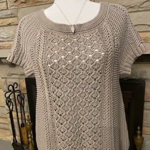 Loft Ann Taylor short sleeve knit top blouse